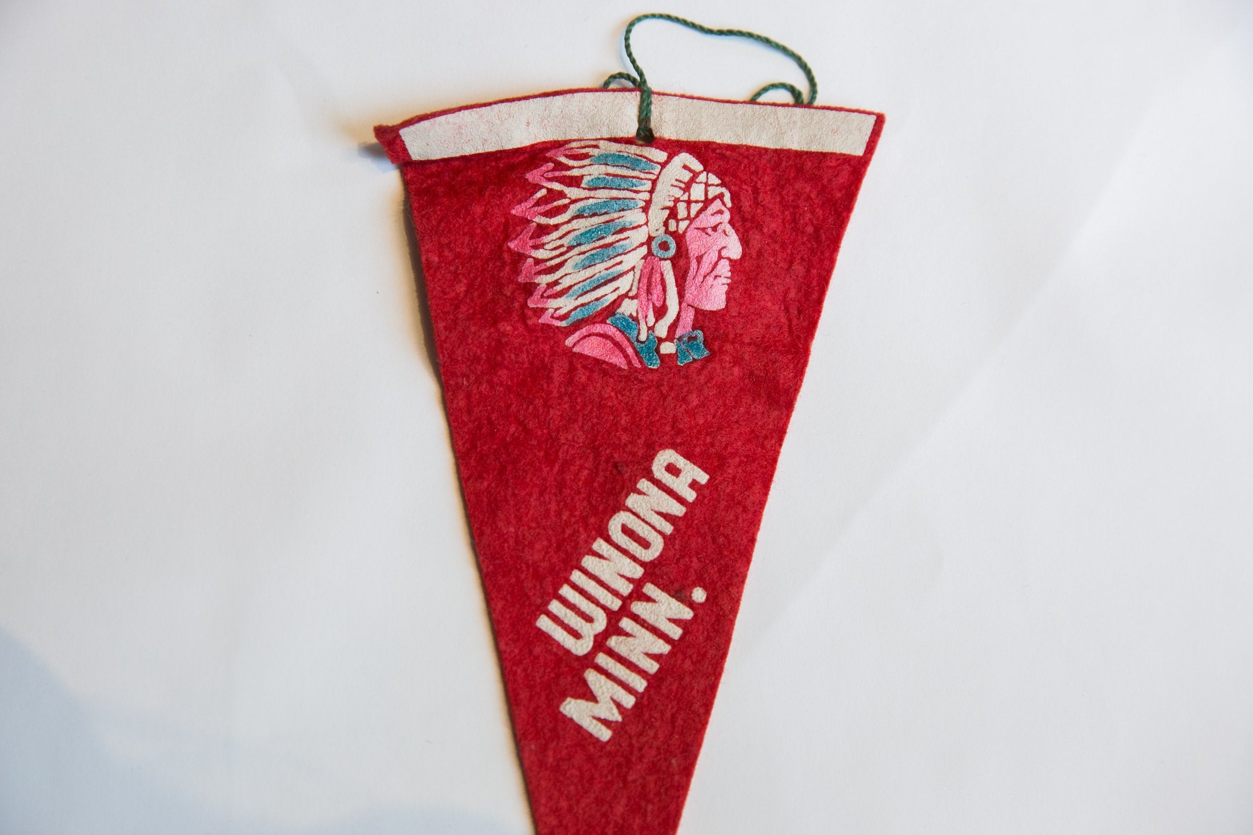 Vintage Winona Minnesota Felt Flag // ONH Item 8065 Image 1
