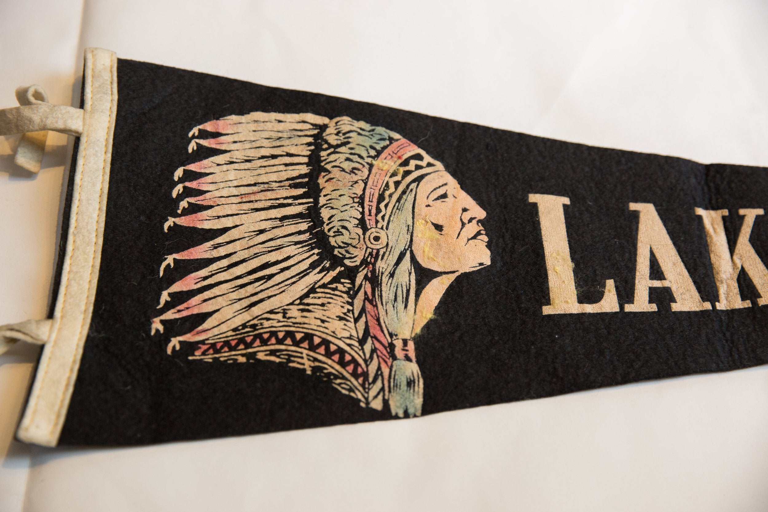 Vintage Lake Geneva Wisconsin Felt Flag // ONH Item 8071 Image 1