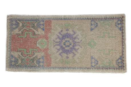 1.5x3 Vintage Distressed Oushak Rug Mat // ONH Item 8133