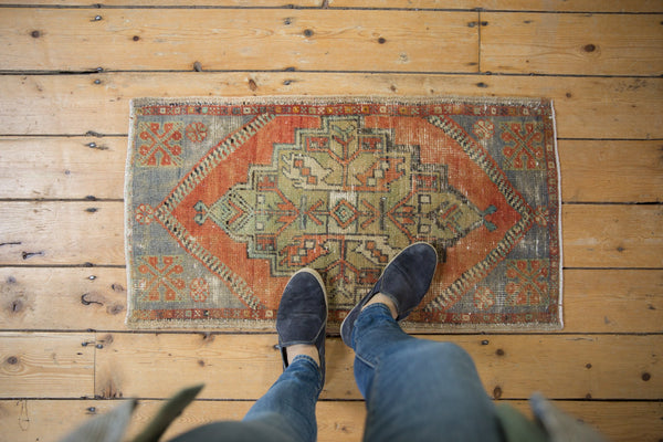 1.5x3 Vintage Distressed Oushak Rug Mat // ONH Item 8158 Image 1