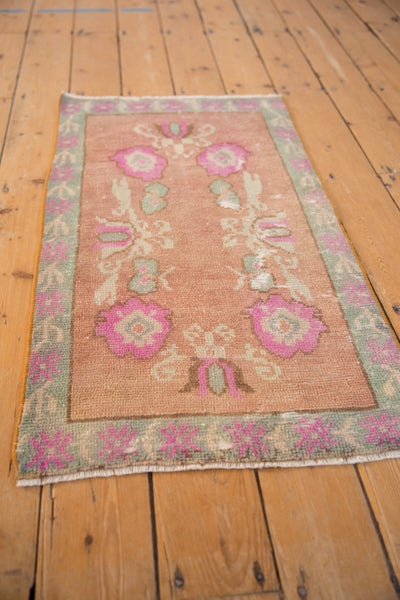 2x3.5 Vintage Distressed Oushak Rug // ONH Item 8171 Image 3