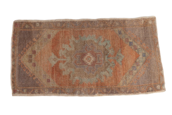 1.5x3 Vintage Distressed Oushak Rug Mat // ONH Item 8183