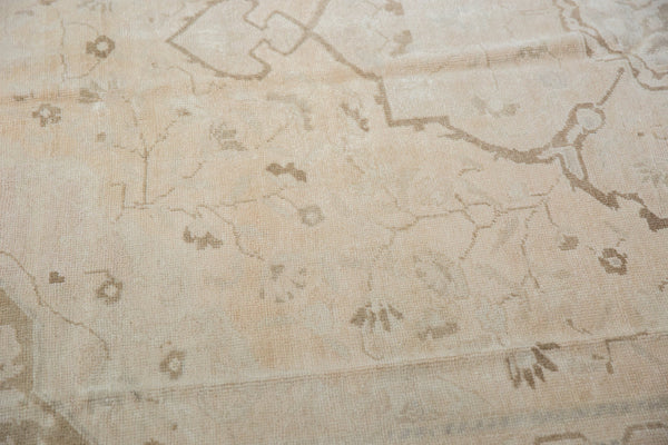 7x10 Vintage Distressed Oushak Carpet // ONH Item 8201 Image 6