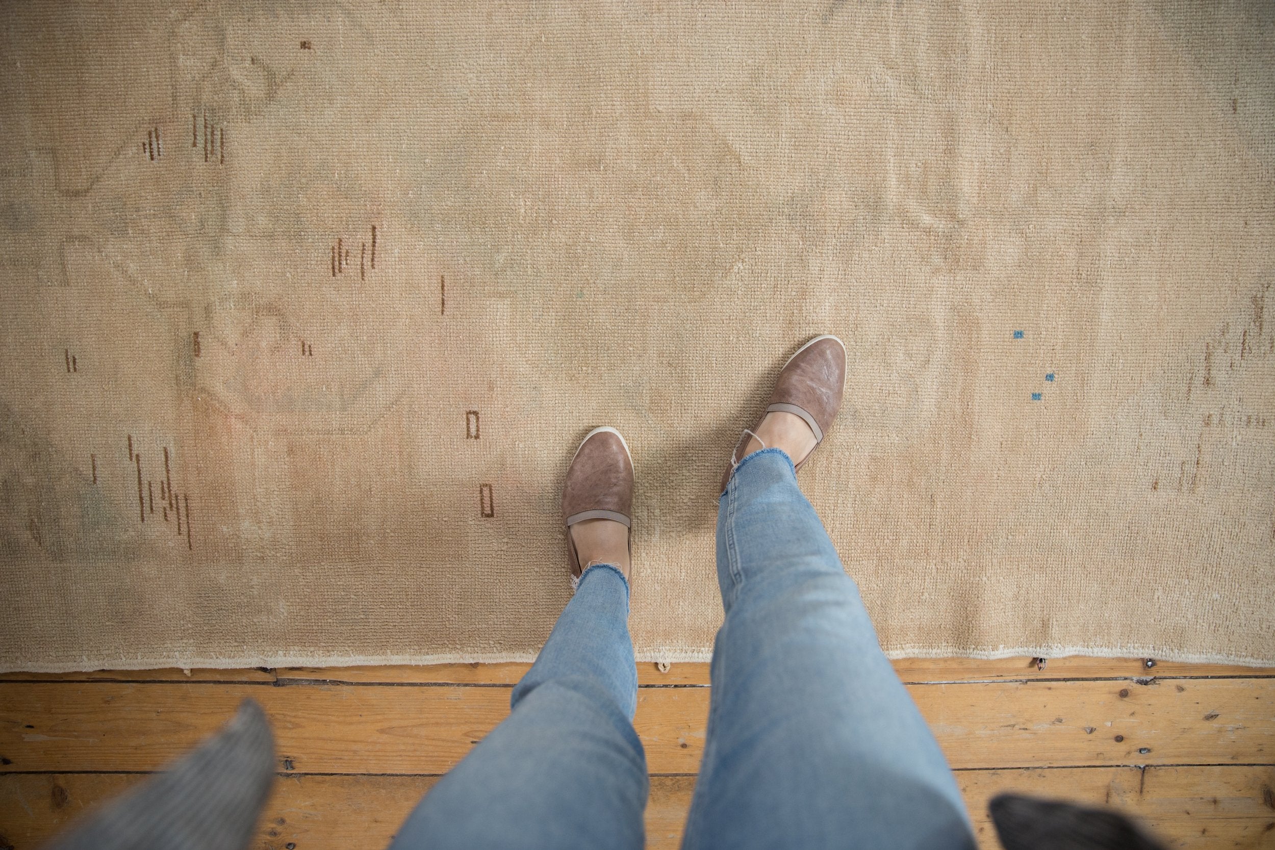 RESERVED 4x8 Vintage Distressed Oushak Rug Runner // ONH Item 8217 Image 1