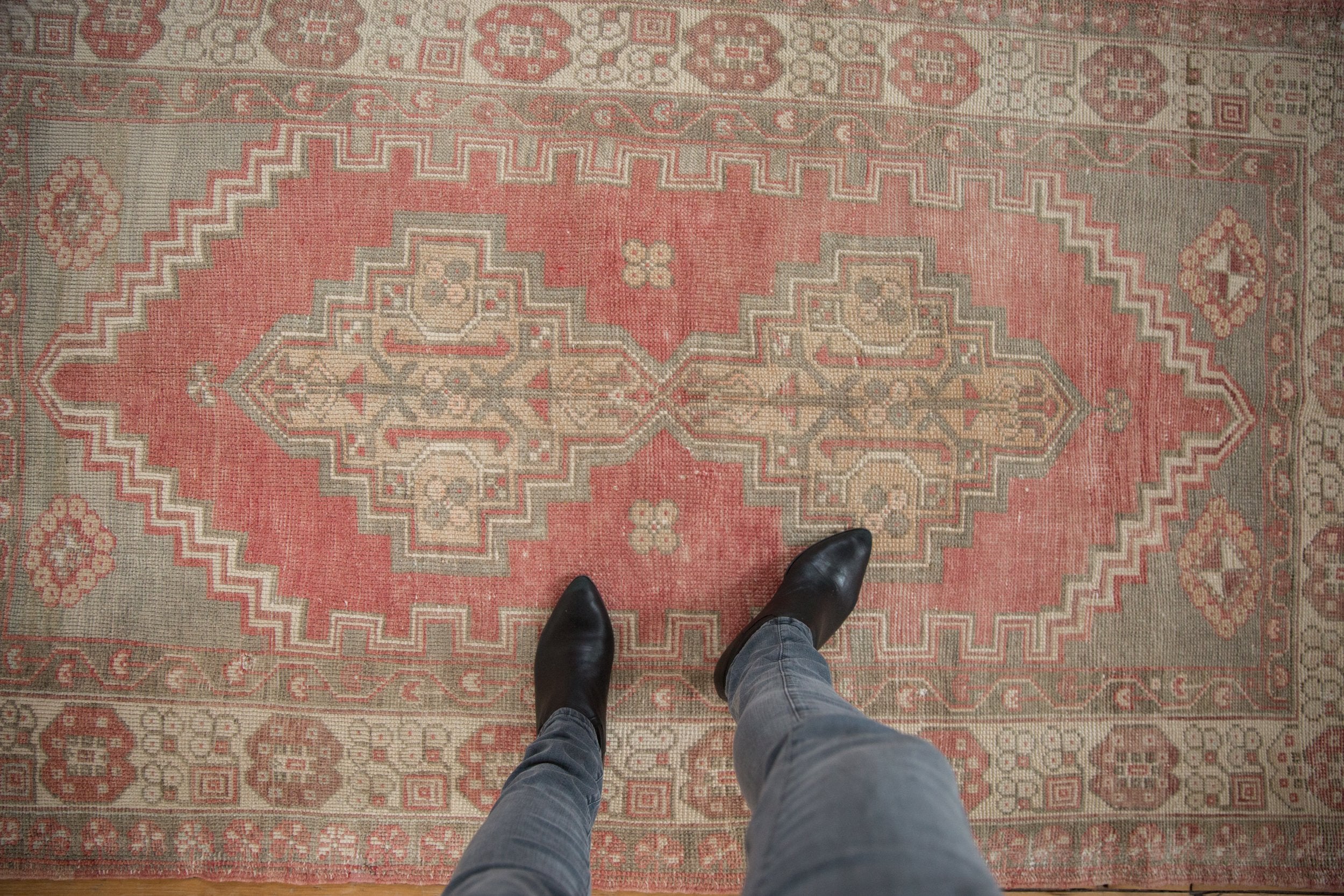 4x6.5 Vintage Distressed Oushak Rug // ONH Item 8218 Image 1