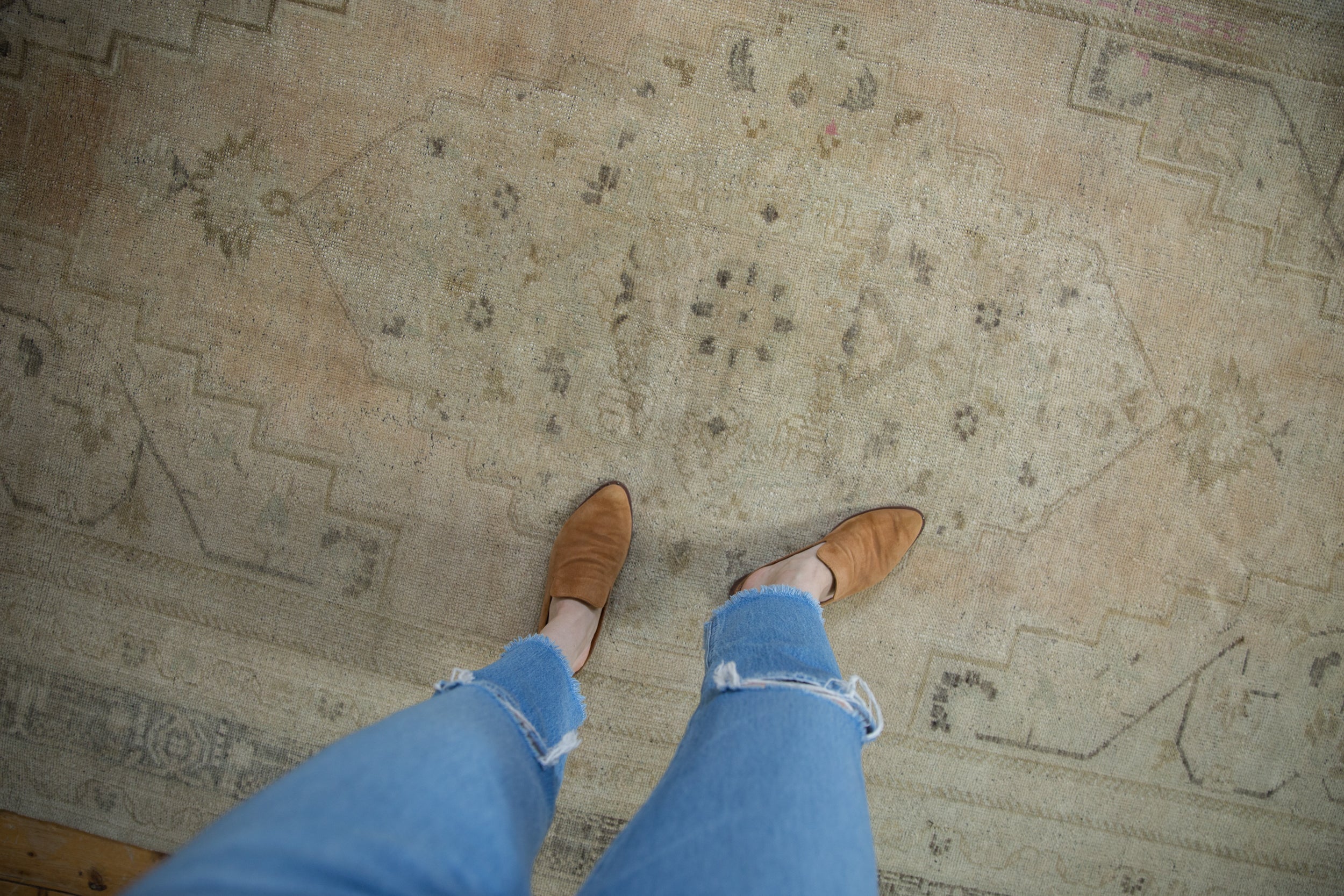 6x10.5 Vintage Distressed Oushak Carpet // ONH Item 8220 Image 1