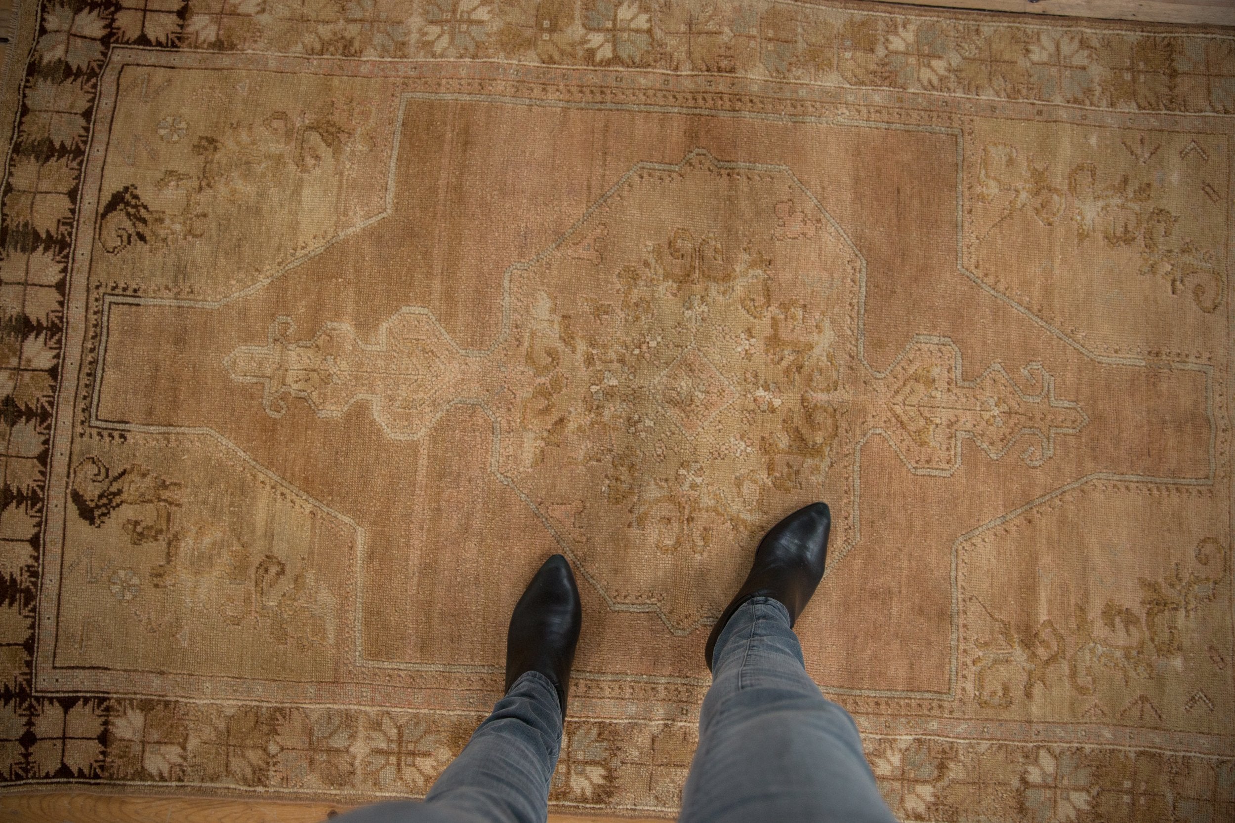 4x6.5 Vintage Distressed Oushak Rug // ONH Item 8301 Image 1