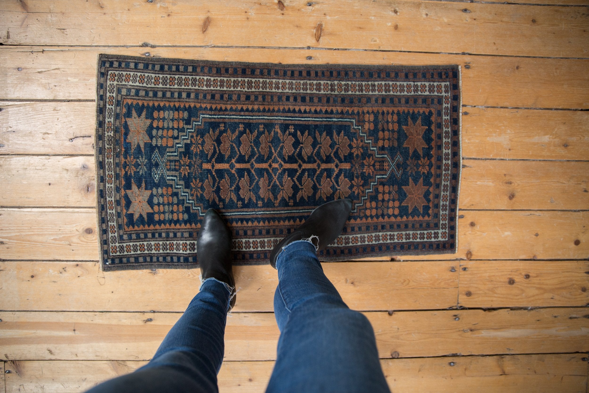 2x3 Vintage Oushak Rug Mat // ONH Item 8361 Image 1