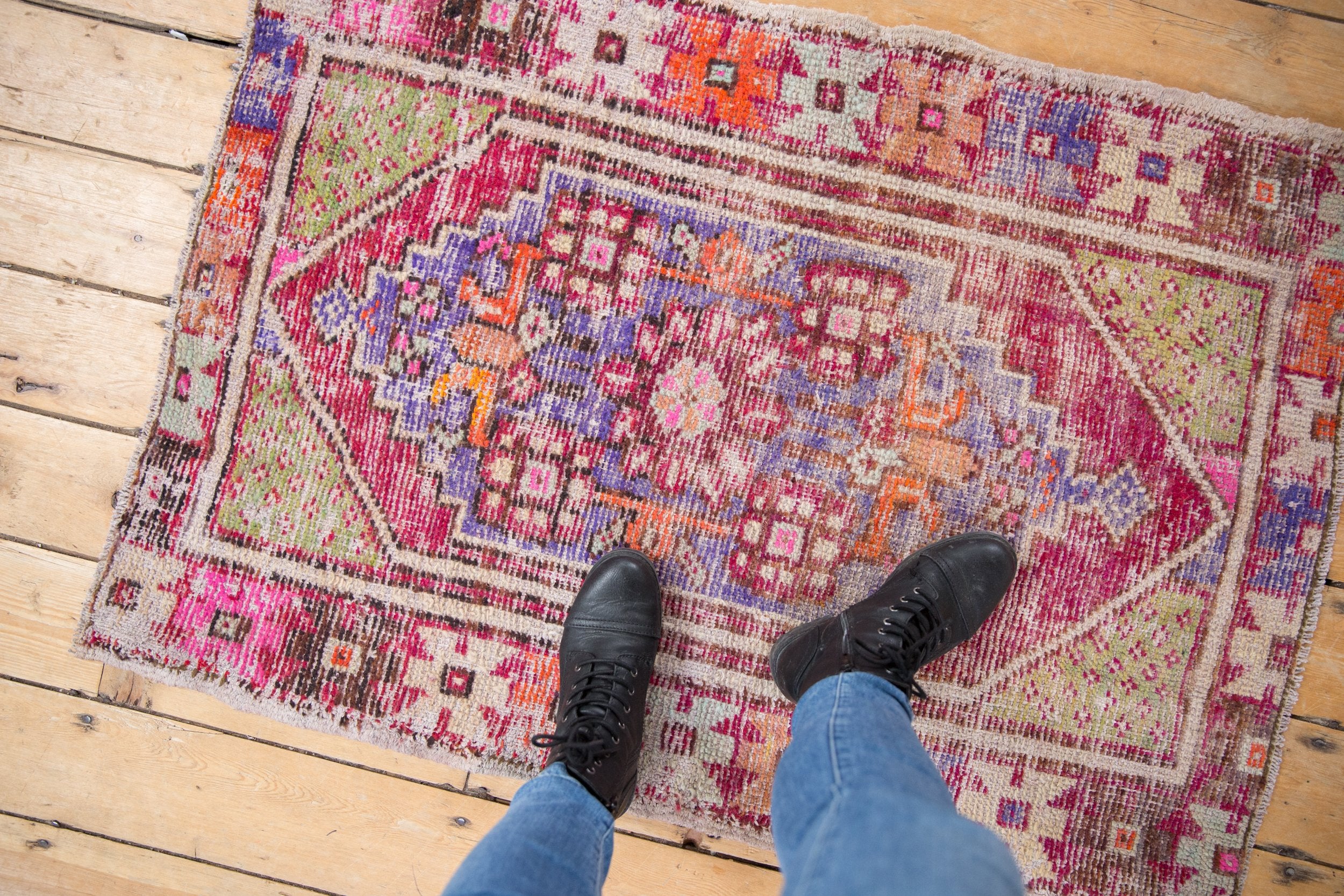 2.5x4 Vintage Distressed Oushak Rug // ONH Item 8404 Image 1