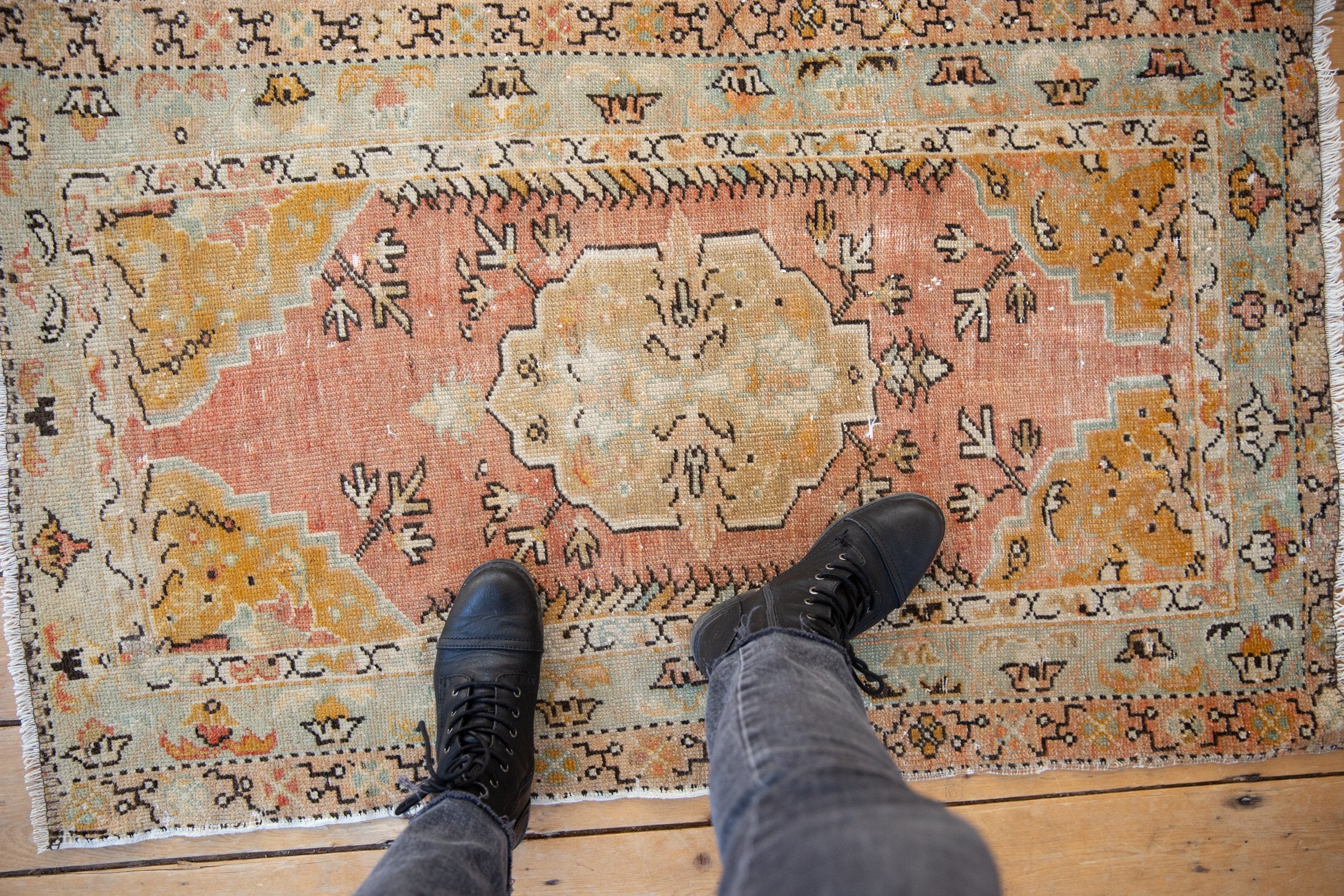 2.5x4 Vintage Distressed Oushak Rug // ONH Item 8414 Image 1