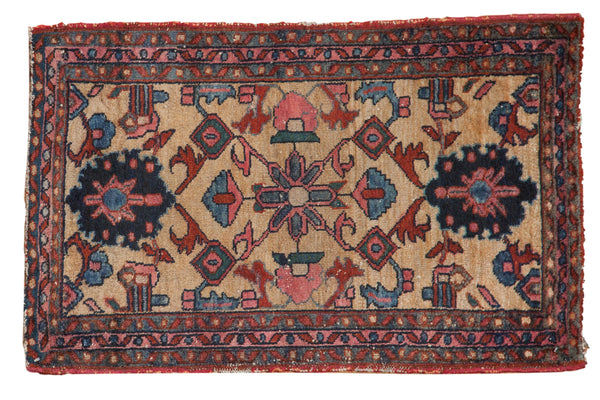 2x3 Vintage Lilihan Rug Mat // ONH Item 8497