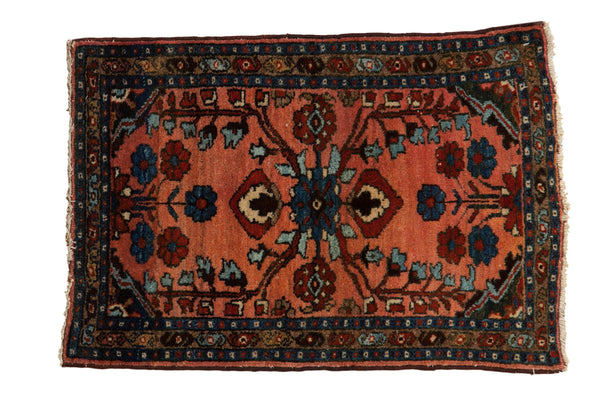 2x2.5 Vintage Fine Lilihan Square Rug Mat // ONH Item 8507