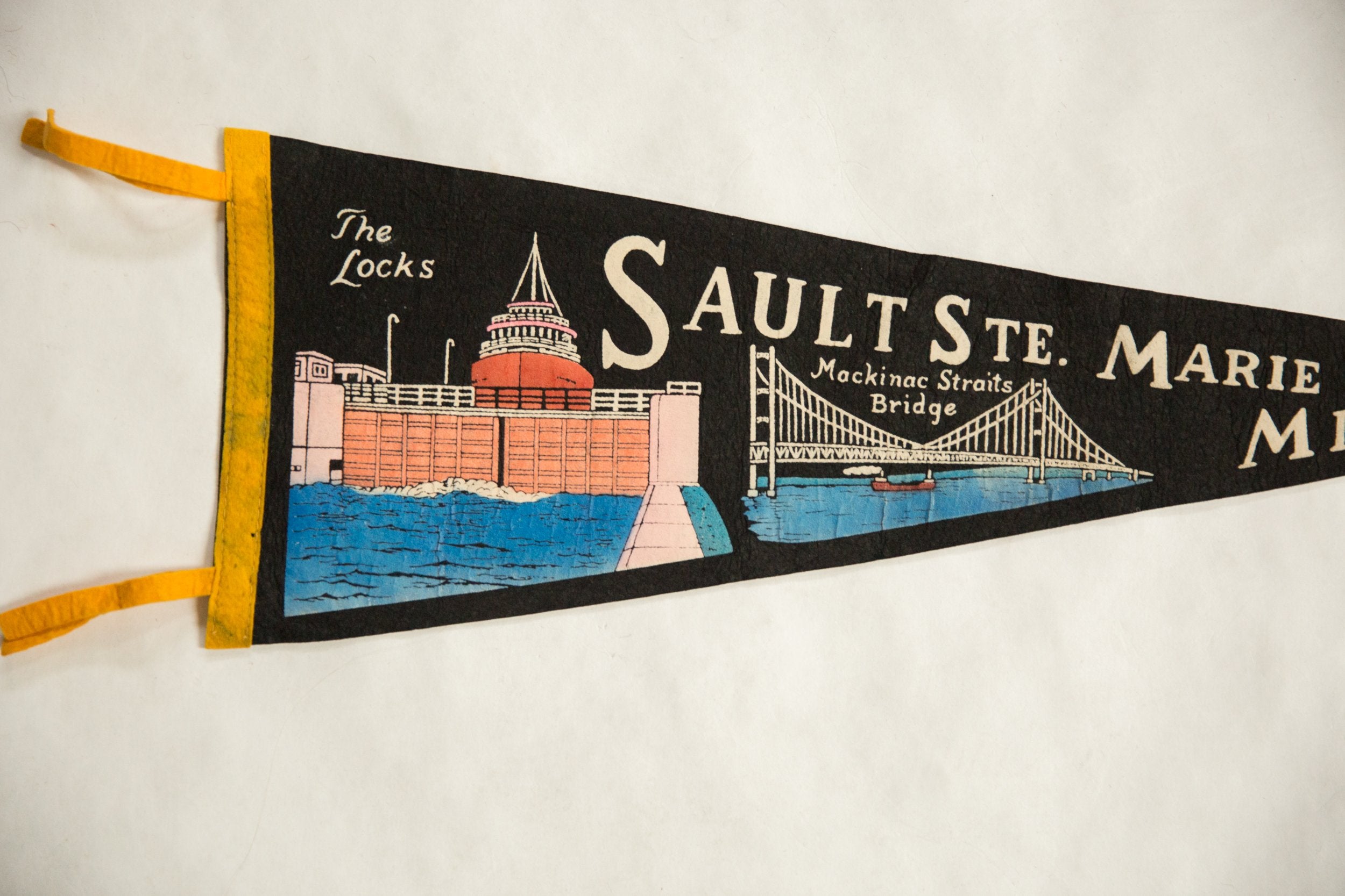 Vintage Saulte Ste Marie Michigan Felt Flag // ONH Item 8564 Image 1