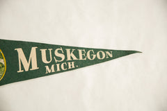Vintage Muskegon Michigan Felt Flag // ONH Item 8572 Image 2