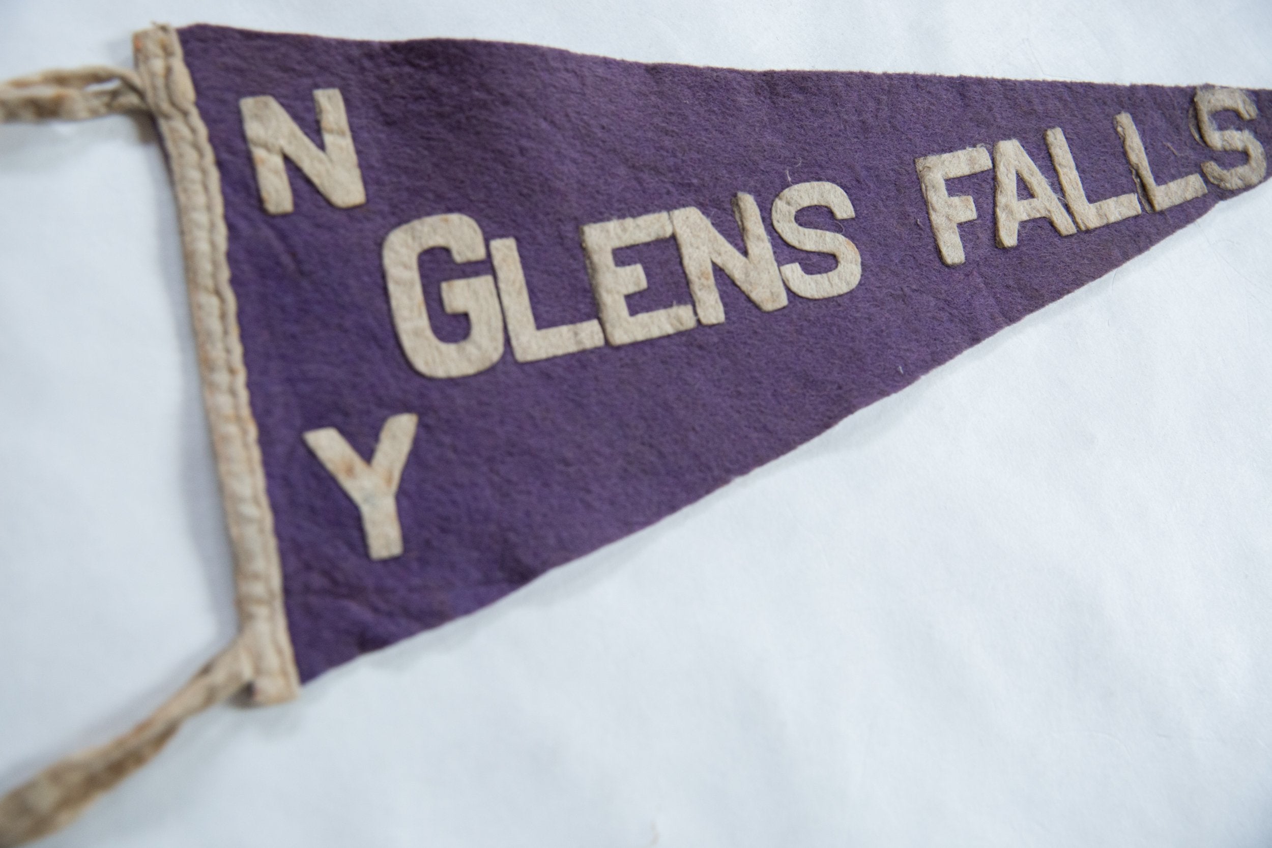 Vintage Glens Falls NY Felt Flag // ONH Item 8637 Image 1