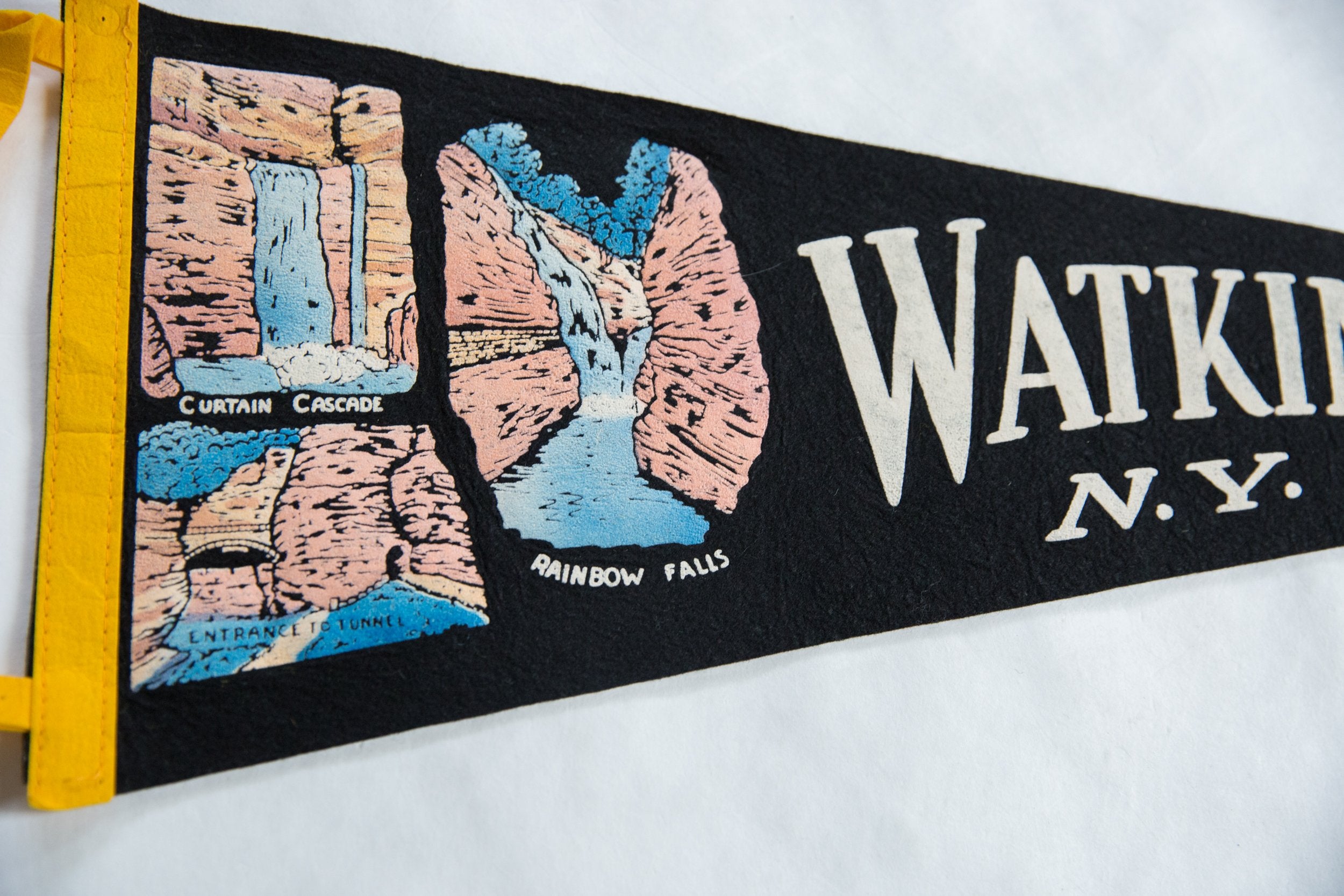 Vintage Watkins Glen NY Felt Flag // ONH Item 8659 Image 1