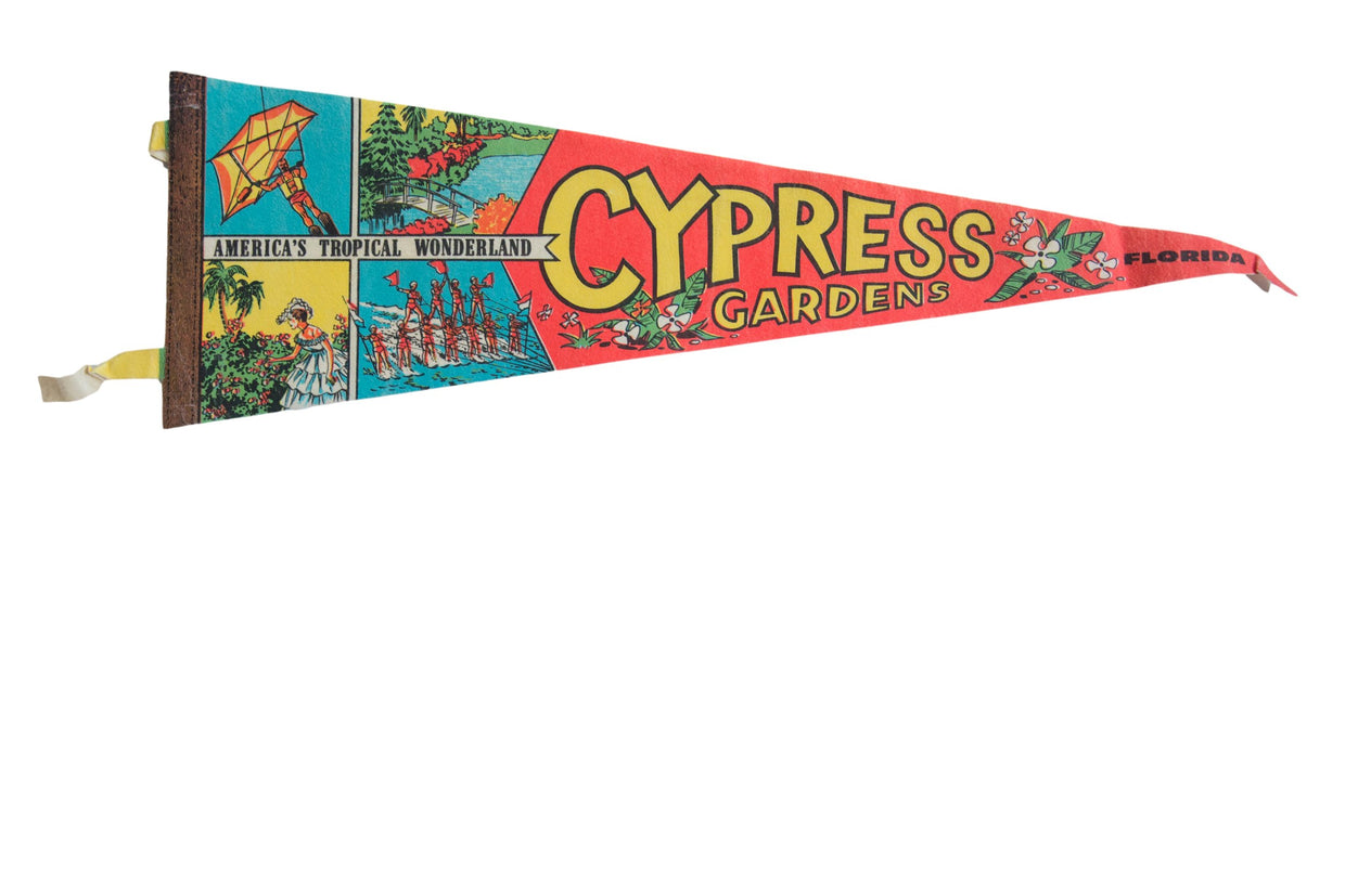 Vintage Cypress Gardens Flag Pennant // ONH Item 8722