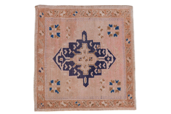 2x2 Vintage Distressed Oushak Square Rug Mat // ONH Item 8777