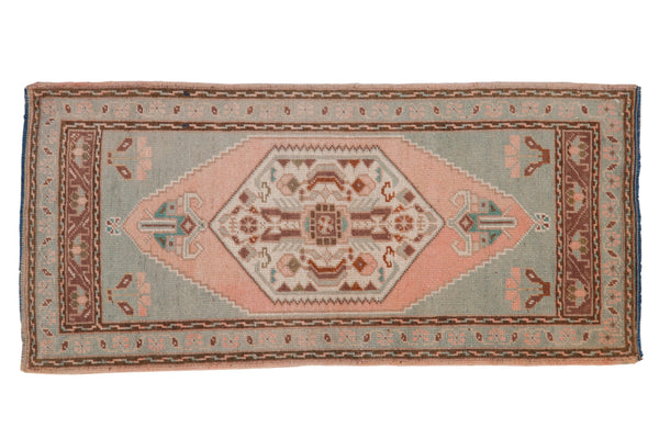 1.5x3.5 Vintage Distressed Oushak Rug Mat Runner // ONH Item 8779