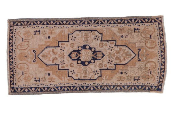 1.5x3.5 Vintage Distressed Oushak Rug Mat Runner // ONH Item 8781