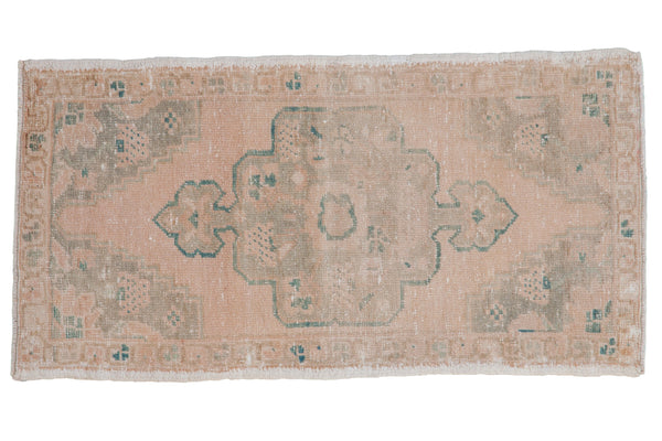 1.5x3.5 Vintage Distressed Oushak Rug Mat Runner // ONH Item 8784