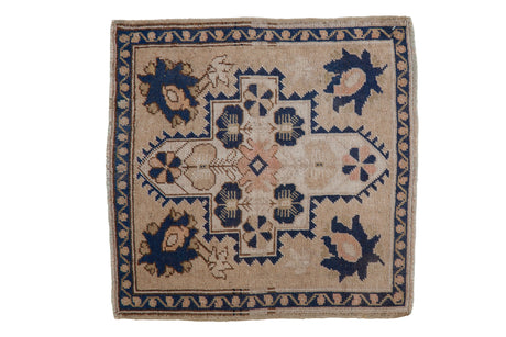 Vintage Distressed Oushak Square Rug Mat / ONH item 8792