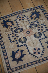 Vintage Distressed Oushak Square Rug Mat / ONH item 8792 Image 5