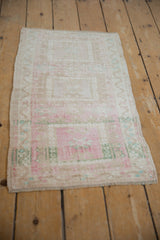 Vintage Distressed Oushak Rug Mat / ONH item 8794 Image 3