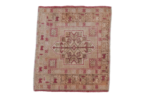 Vintage Distressed Oushak Square Rug Mat / ONH item 8795