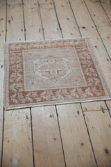 Vintage Distressed Oushak Square Rug Mat / ONH item 8799 Image 2