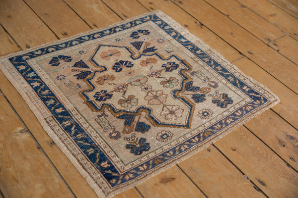 Vintage Distressed Oushak Square Rug Mat / ONH item 8801 Image 3