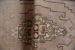 Vintage Distressed Oushak Rug Mat / ONH item 8805 Image 6