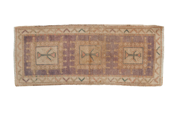 1.5x3 Vintage Distressed Oushak Rug Mat // ONH Item 8818