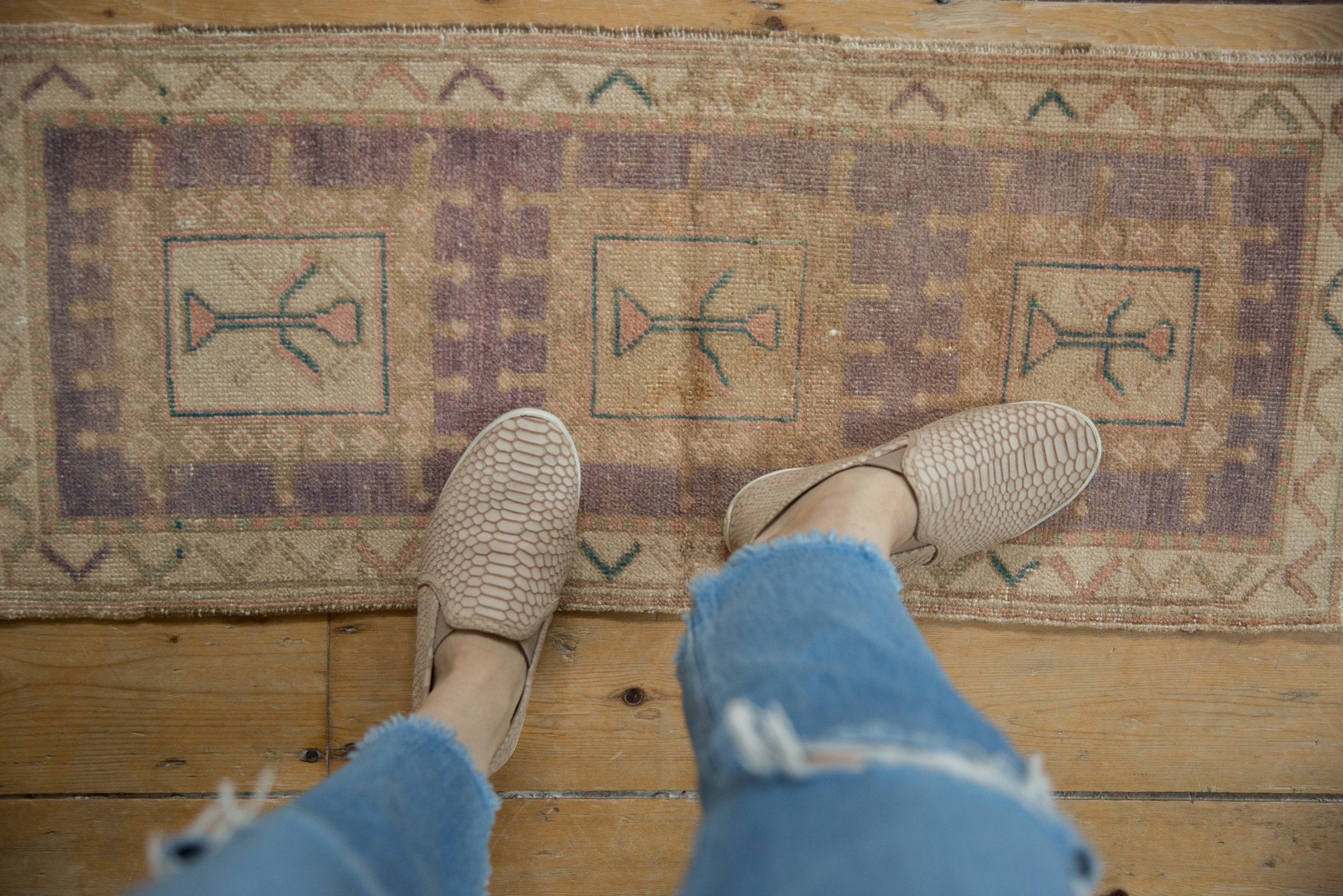 1.5x3 Vintage Distressed Oushak Rug Mat // ONH Item 8818 Image 1