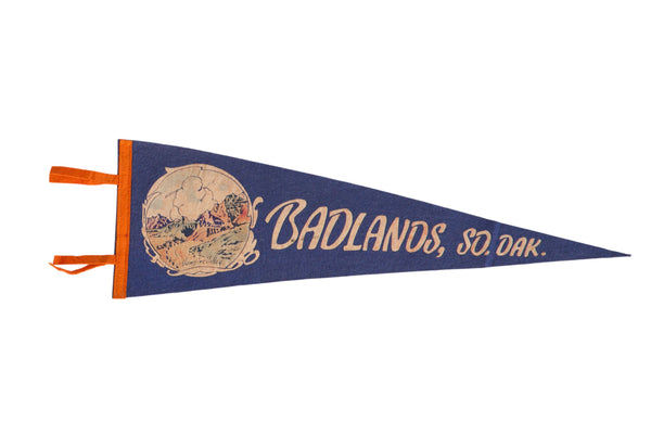 Vintage Badlands South Dakota Felt Flag // ONH Item 8841