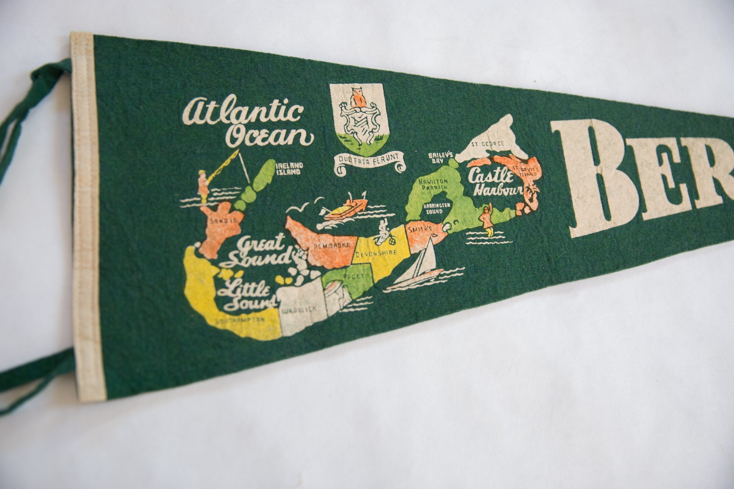 Vintage Bermuda Felt Flag // ONH Item 8847 Image 1