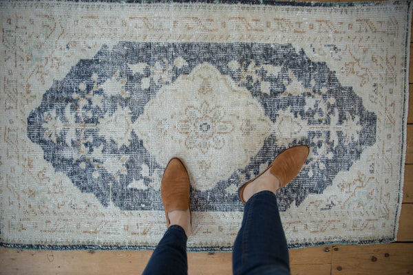 2.5x4.5 Vintage Distressed Sparta Rug // ONH Item 8870 Image 1