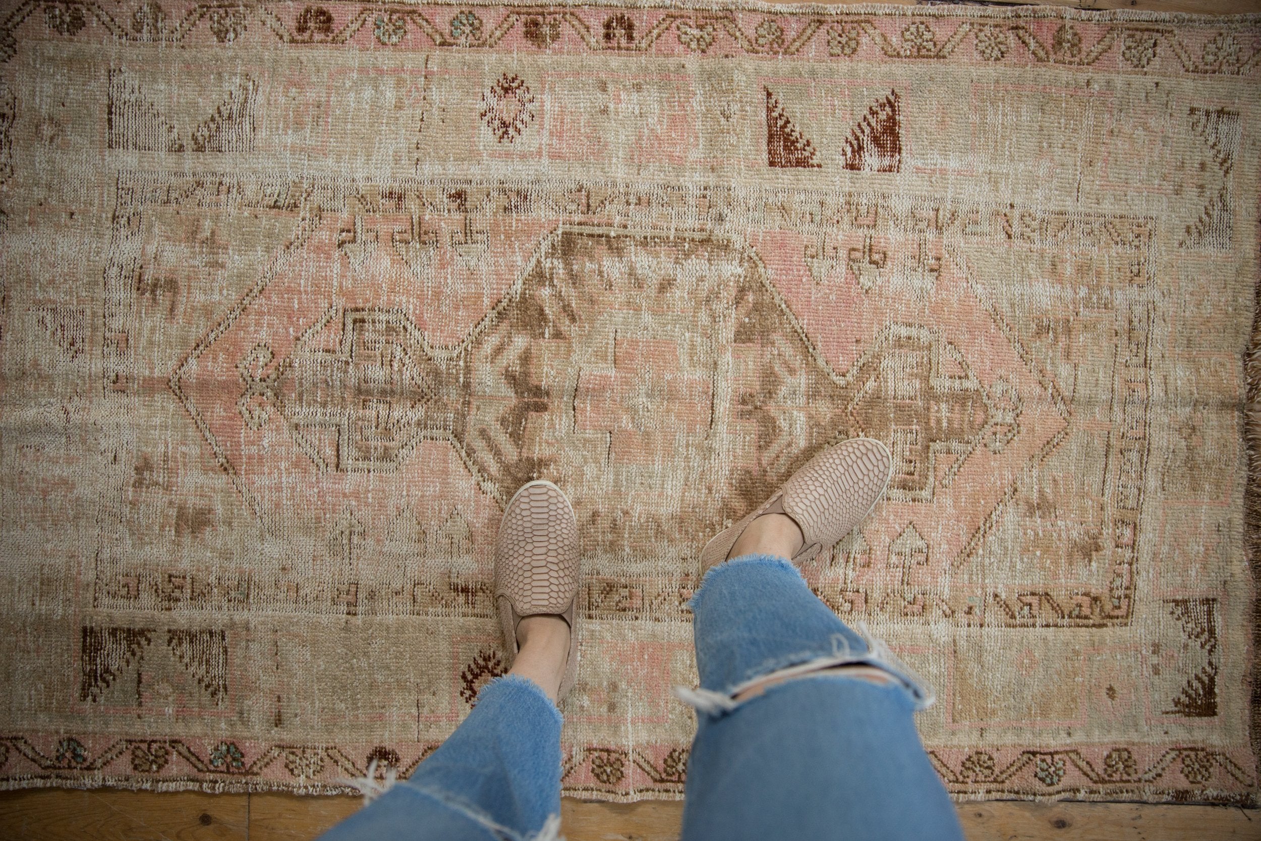 3x5 Vintage Distressed Melas Rug // ONH Item 8875 Image 1