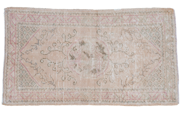 2.5x4.5 Vintage Distressed Oushak Rug // ONH Item 8886