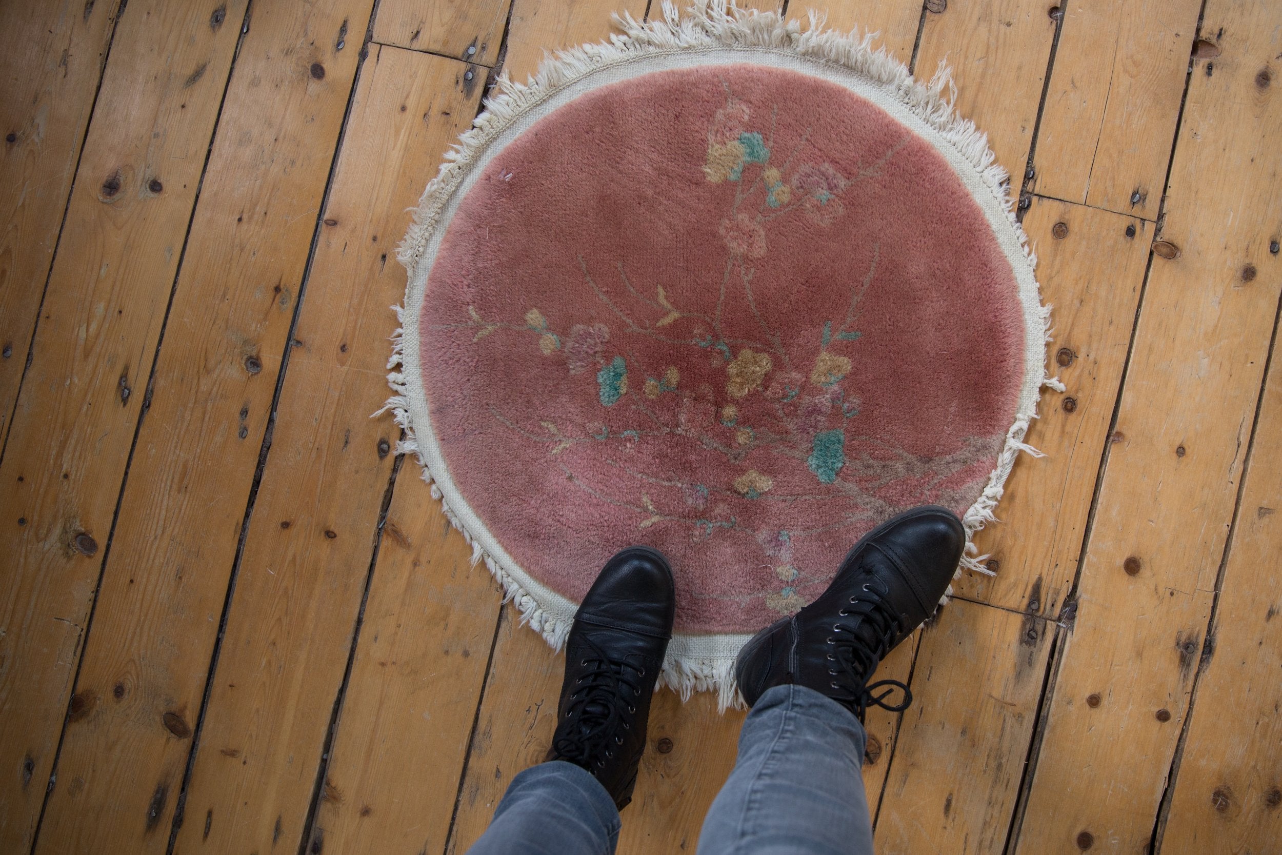 2x2 Vintage Nichols Art Deco Round Rug Mat // ONH Item 8957 Image 1