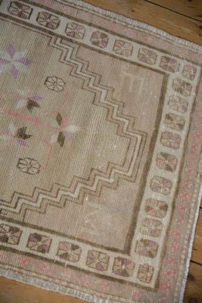 2.5x4.5 Vintage Distressed Oushak Rug // ONH Item 8989 Image 6