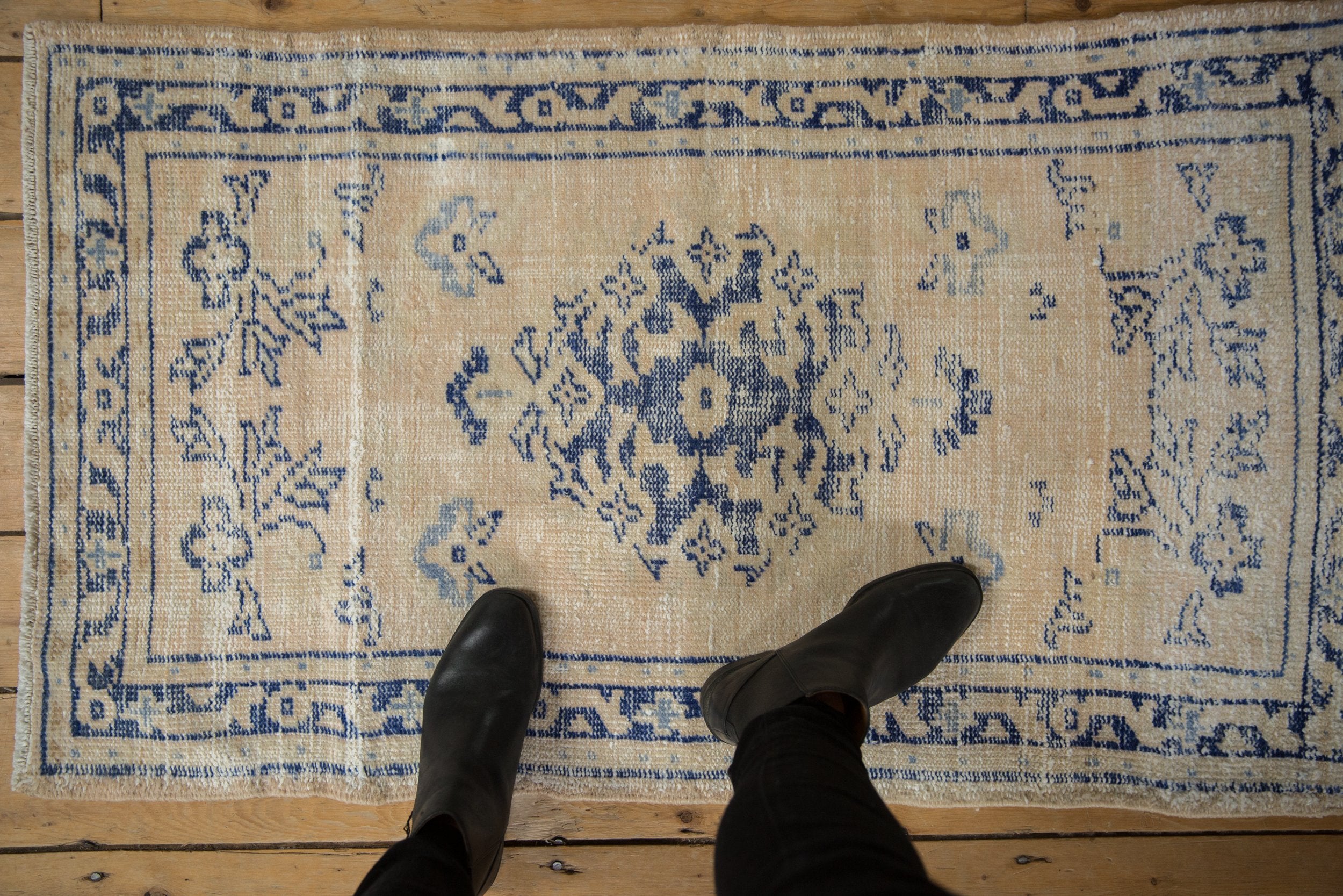 2.5x4 Vintage Distressed Oushak Rug // ONH Item 9007 Image 1