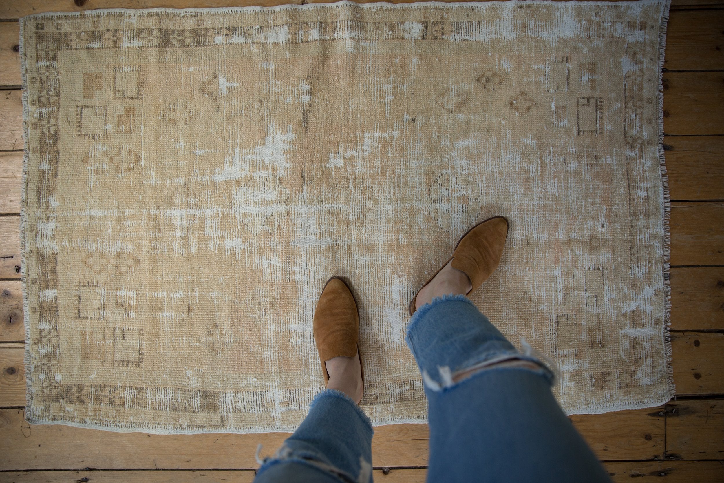 3x4.5 Vintage Distressed Oushak Rug // ONH Item 9015 Image 1