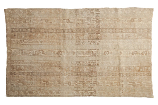 4x6.5 Vintage Distressed Fragment Oushak Rug // ONH Item 9025