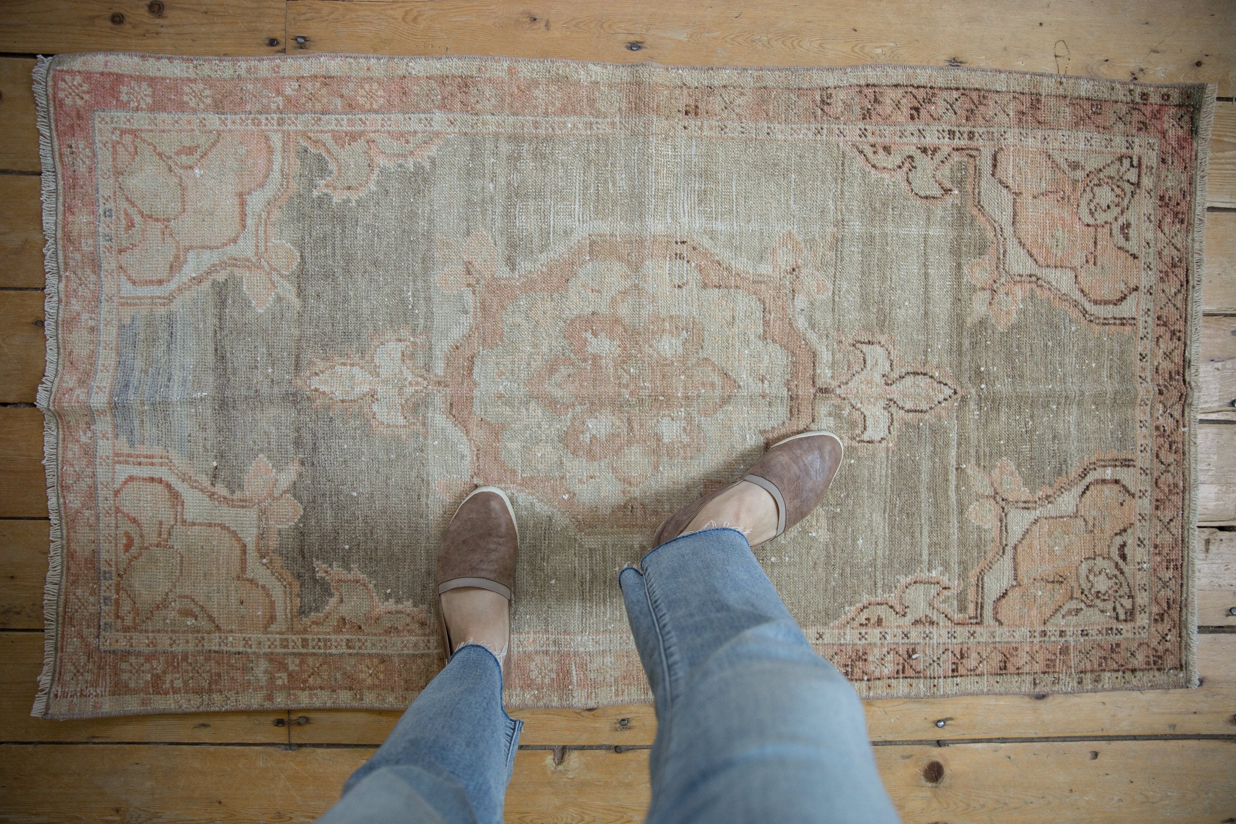 2.5x4.5 Vintage Distressed Oushak Rug // ONH Item 9060 Image 1