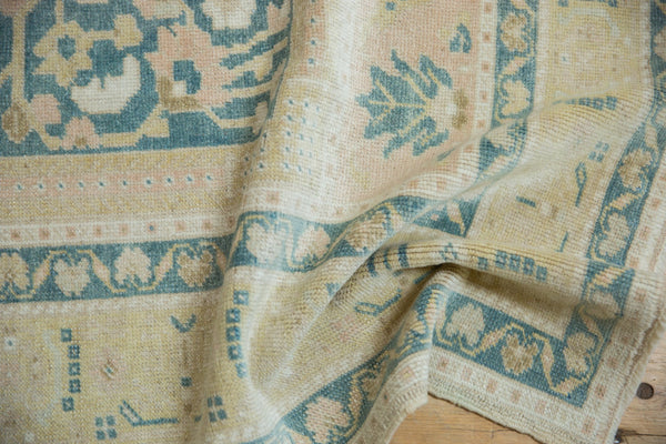 5.5x9.5 Vintage Distressed Oushak Carpet // ONH Item 9094 Image 10