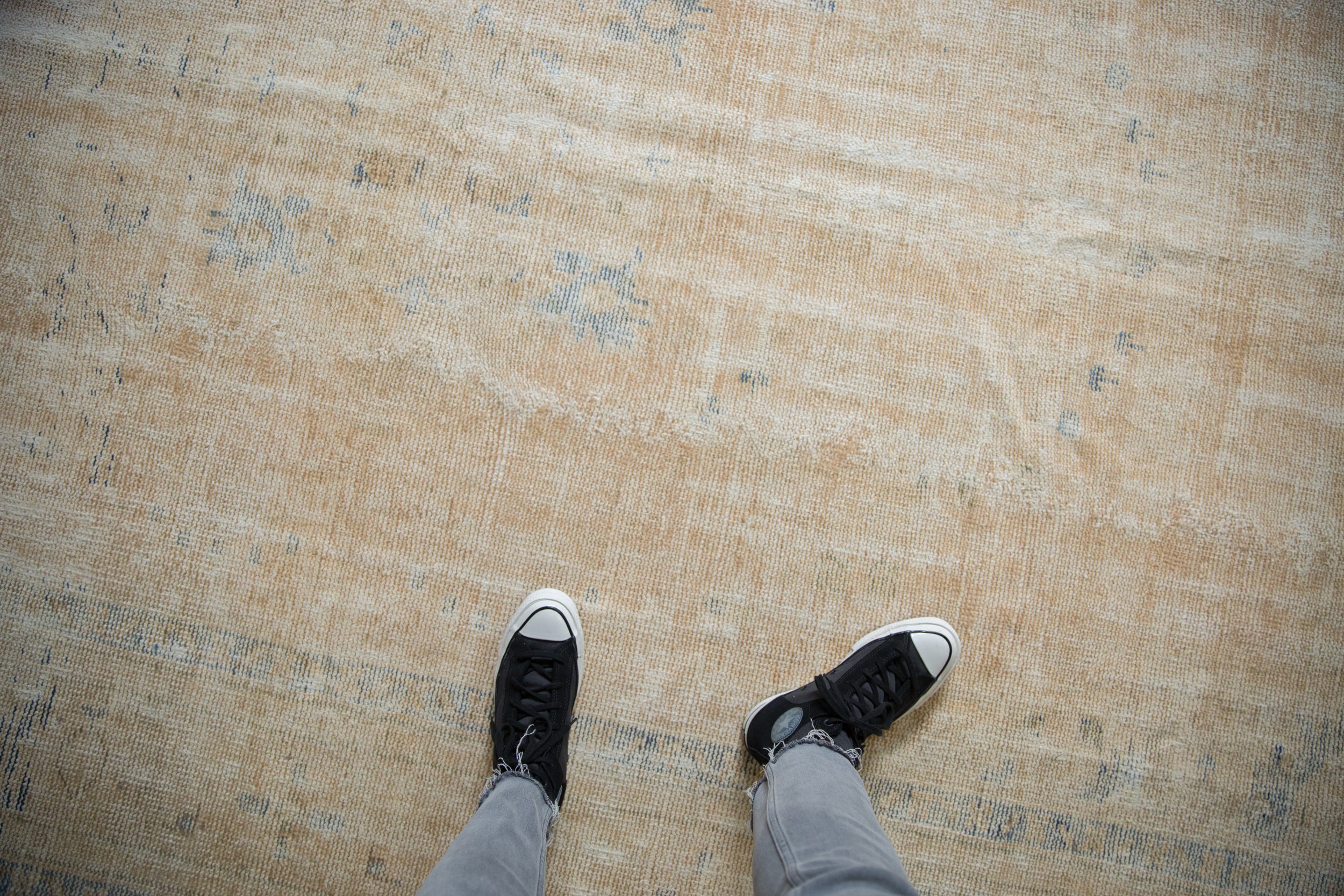 7x10.5 Vintage Distressed Oushak Carpet // ONH Item 9106 Image 1