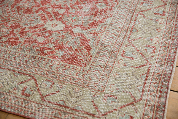 6x9.5 Vintage Distressed Sivas Carpet // ONH Item 9121 Image 3
