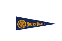 Vintage Notre Dame Felt Flag // ONH Item 9169