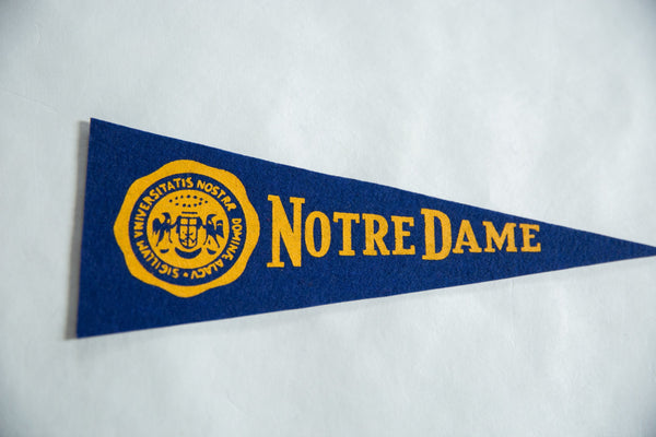 Vintage Notre Dame Felt Flag // ONH Item 9175 Image 1